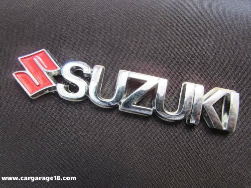 SIZE 85x15mm CHROME RED SUZUKI LETTER EMBLEM